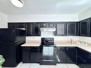 Photo #4: 93285202 Listing 