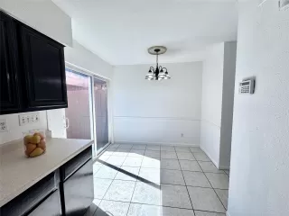 Photo #6: 93285202 Listing 