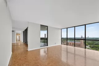 Photo #3: 93309482 Listing 