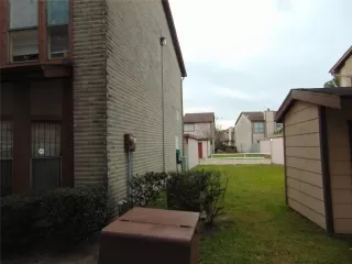 Photo #1: 93357131 Listing 