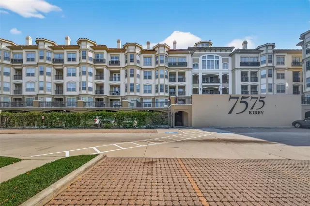 MLS: 93505879 Condo For Sale