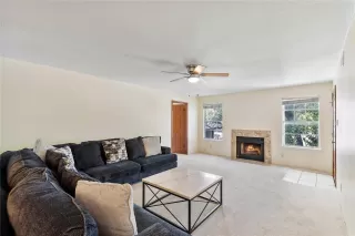 Photo #5: 93807007 Listing 