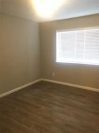 Photo #2: 94214357 Listing 