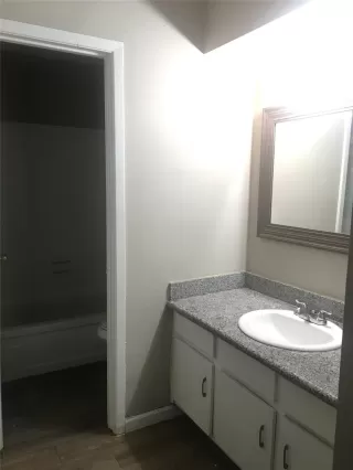 Photo #3: 94214357 Listing 