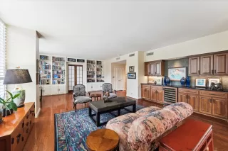 Photo #5: 94235503 Listing 