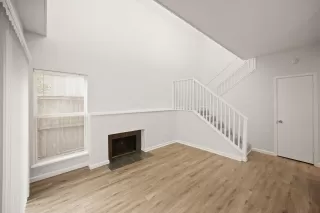 Photo #3: 94407834 Listing 