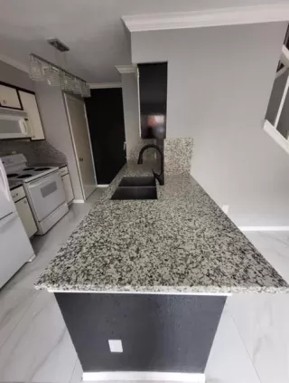 Photo #2: 94421990 Listing 