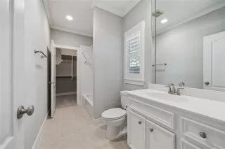 Photo #3: 9449496 Listing 