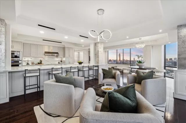 MLS: 94818303 Condo For Sale