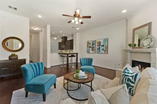 Photo #6: 95114808 Listing 