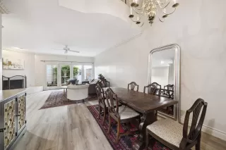 Photo #1: 95197340 Listing