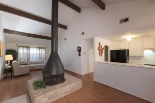 Photo #3: 95308157 Listing 