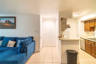 Photo #6: 95771622 Listing 