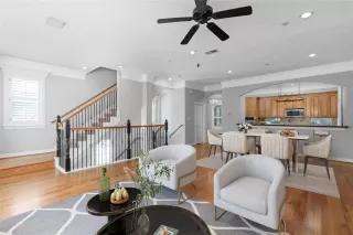 Photo #2: 96428332 Listing