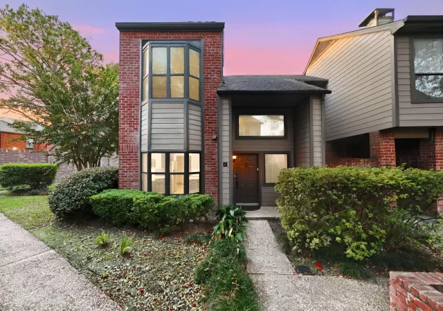 MLS: 96463152 Condo For Sale