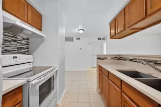 Photo #3: 96593131 Listing 