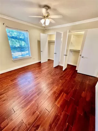 Photo #3: 96677920 Listing