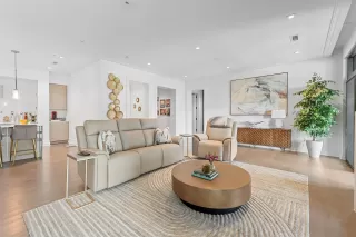 Photo #6: 97142446 Listing 