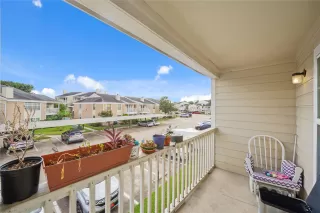 Photo #5: 9720744 Listing 