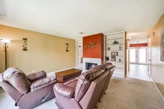 Photo #4: 9722728 Listing