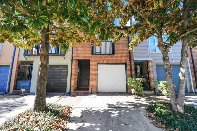 MLS: 97496665 Condo For Sale