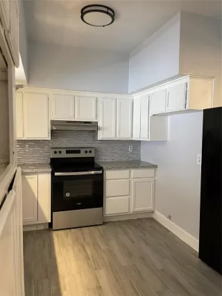 Photo #5: 97512672 Listing 