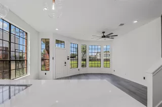 Photo #2: 97771343 Listing 