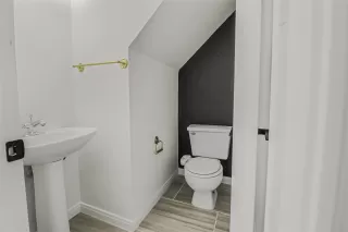 Photo #4: 97771343 Listing 