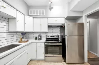 Photo #3: 97844343 Listing 