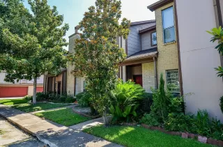 Photo #3: 9793648 Listing 