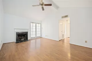 Photo #3: 98210086 Listing 