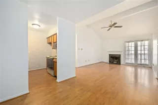 Photo #6: 98210086 Listing 