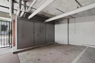 Photo #6: 98658039 Listing