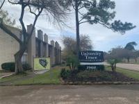 Browse active condo listings in UNIVERSITY TRACE