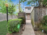 More Details about MLS # 9185030 : 13958 HOLLOWGREEN DRIVE #25
